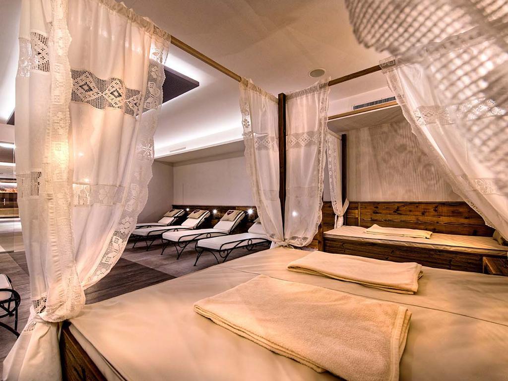 Hotel Universo Серфаус Экстерьер фото