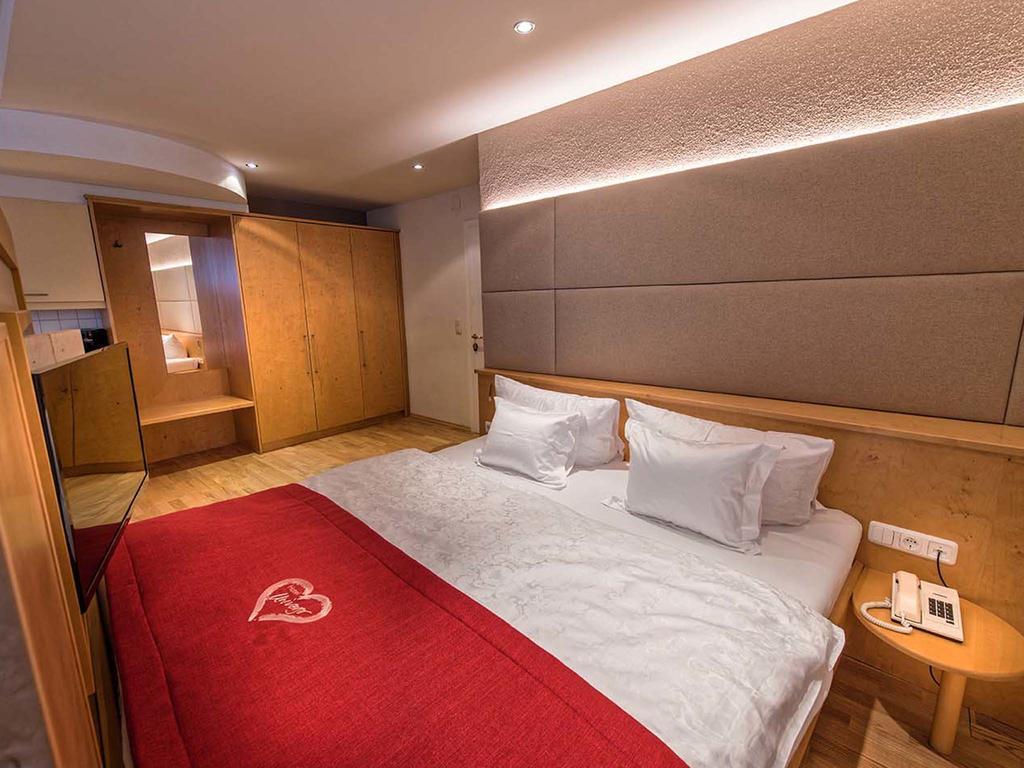 Hotel Universo Серфаус Номер фото